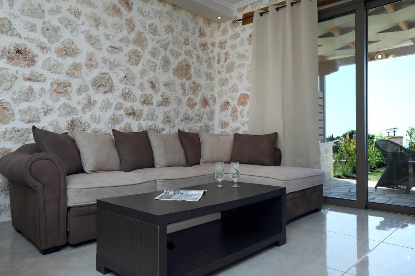 Villas Goudis Tsoukaládhes 外观 照片