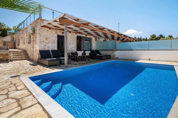 Villas Goudis Tsoukaládhes 外观 照片