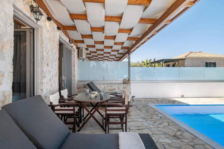 Villas Goudis Tsoukaládhes 外观 照片